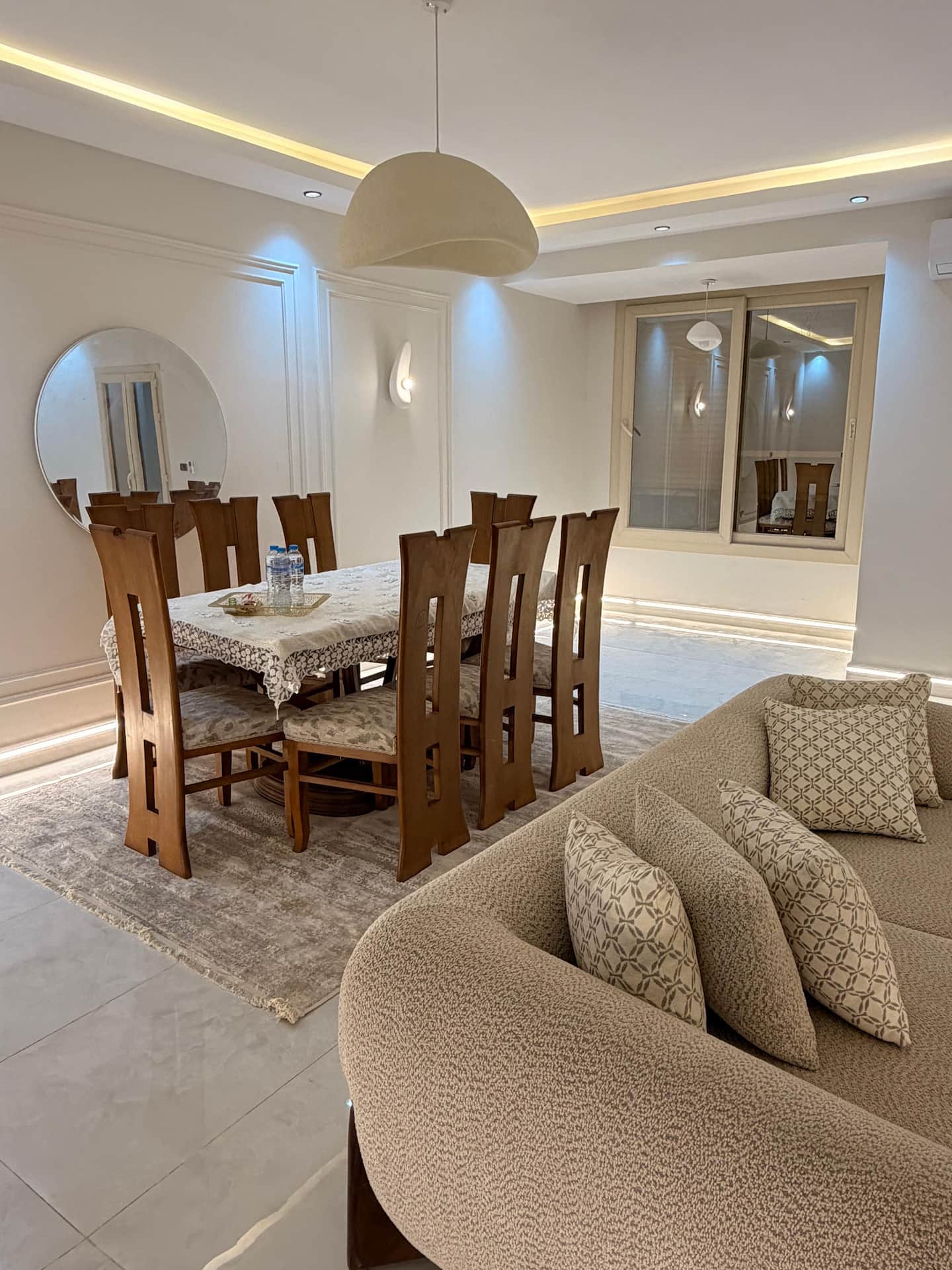 Luxury New Cairo Flat by Waterway — interior