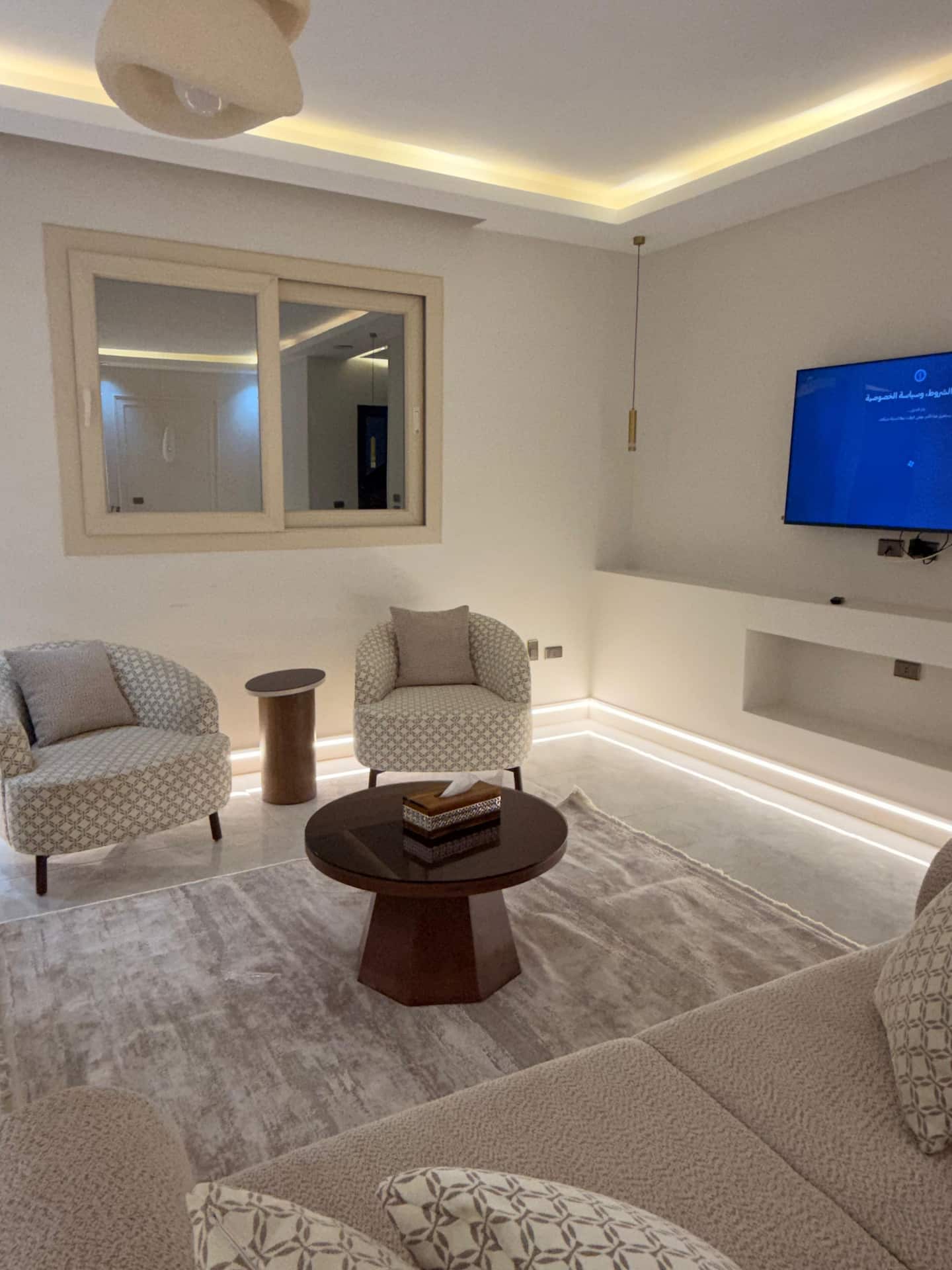 Luxury New Cairo Flat by Waterway — interior
